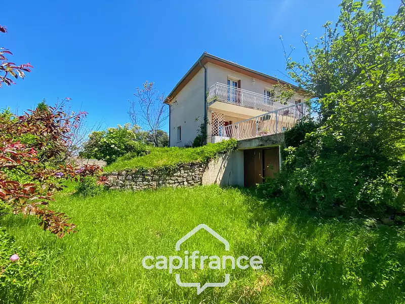 Maison, 153 m²
