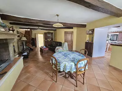 Immeuble, 331,15 m²