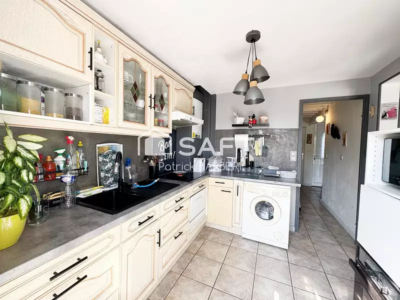 Maison, 77 m²