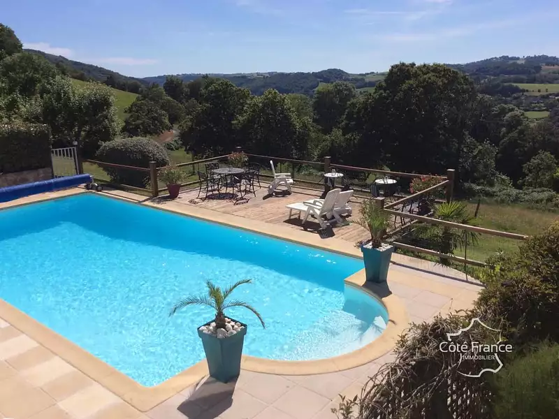 Maison, 265 m²