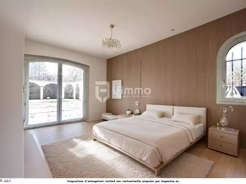 Maison, 168 m²