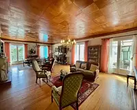 Maison, 281 m²