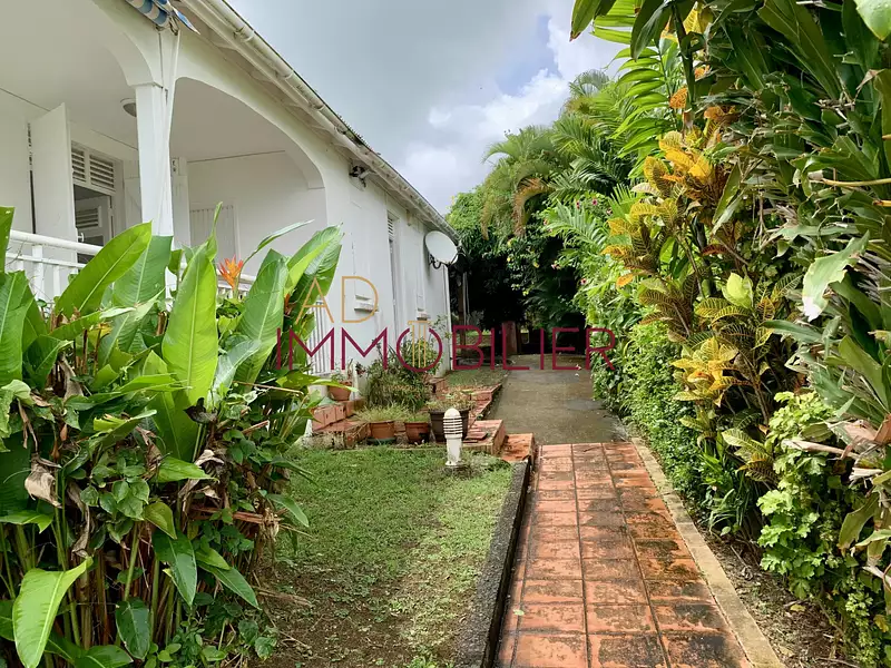 Maison, 104,96 m²