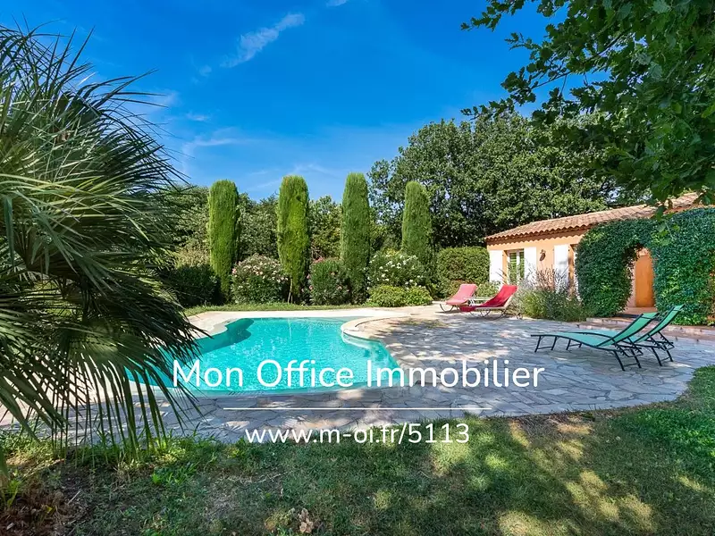 Maison, 251 m²
