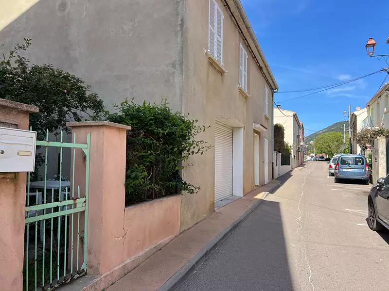 Maison, 102 m²