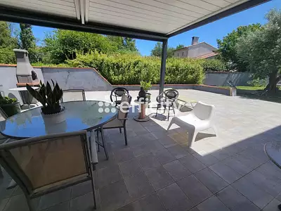 Maison, 165 m²