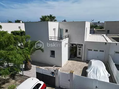 Maison, 117 m²