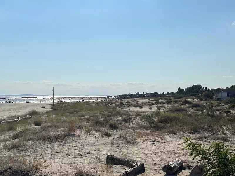 Terrain, 586 m²