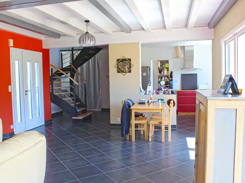 Maison, 147 m²