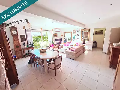 Maison, 224 m²
