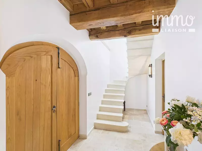Maison, 266 m²