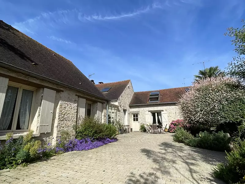 Maison, 190 m²