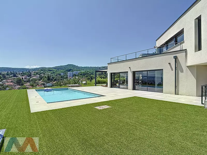 Maison, 201 m²