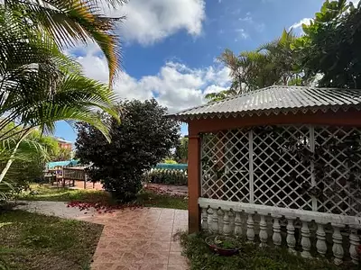 Maison, 250 m²