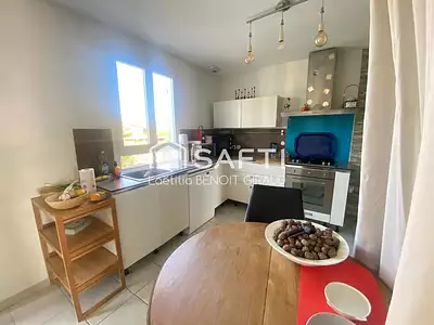 Maison, 99 m²