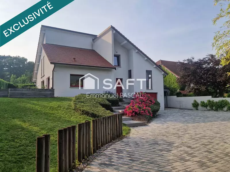 Maison, 180 m²