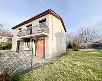 Maison, 121,7 m²