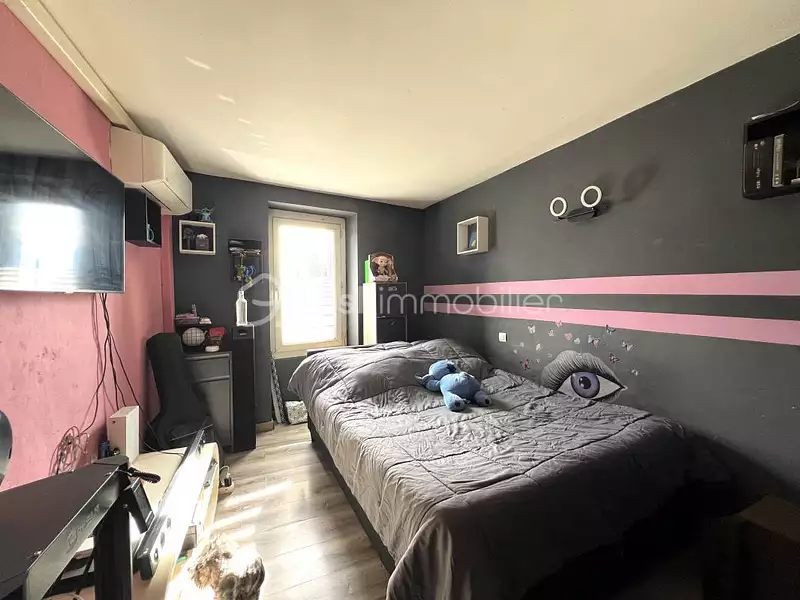 Maison, 77 m²