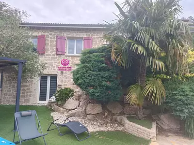 Maison, 165 m²