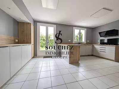 Maison, 165 m²