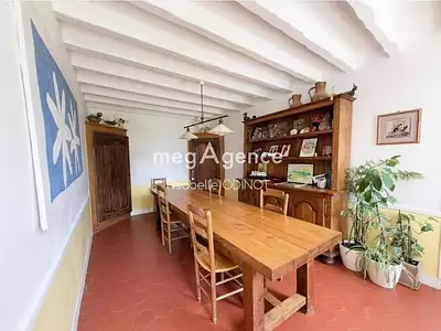 Maison, 233 m²