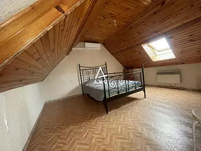 Maison, 215 m²