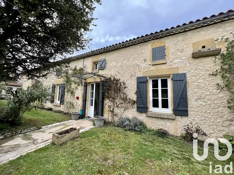 Maison, 174 m²