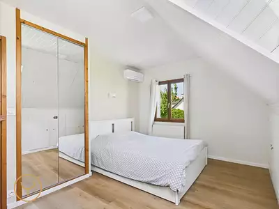 Maison, 240 m²