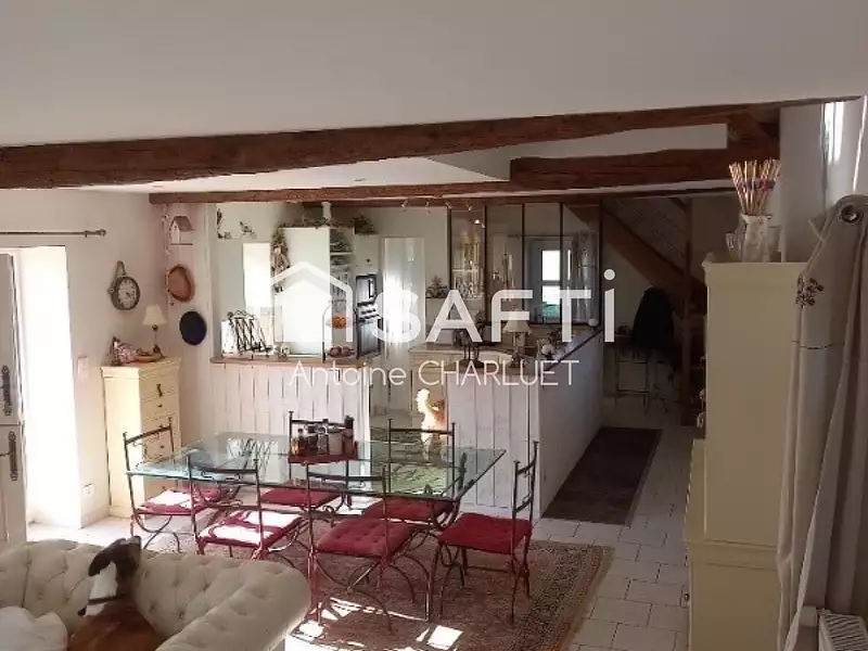 Maison, 360 m²