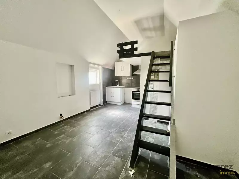 Immeuble, 90 m²