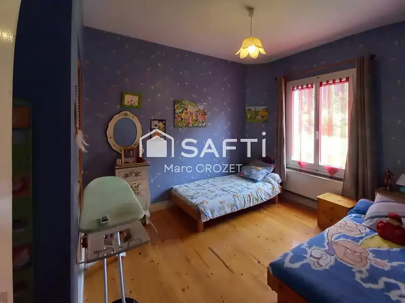 Maison, 158 m²