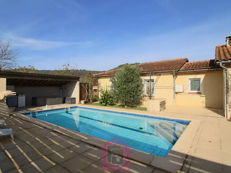 Maison, 147 m²