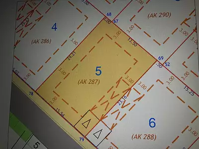 Terrain, 367 m²