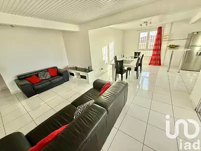 Maison, 174 m²