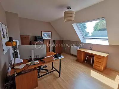 Maison, 215 m²