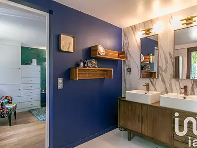 Maison, 252 m²