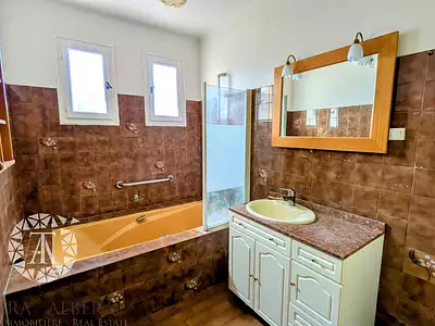 Maison, 156,6 m²