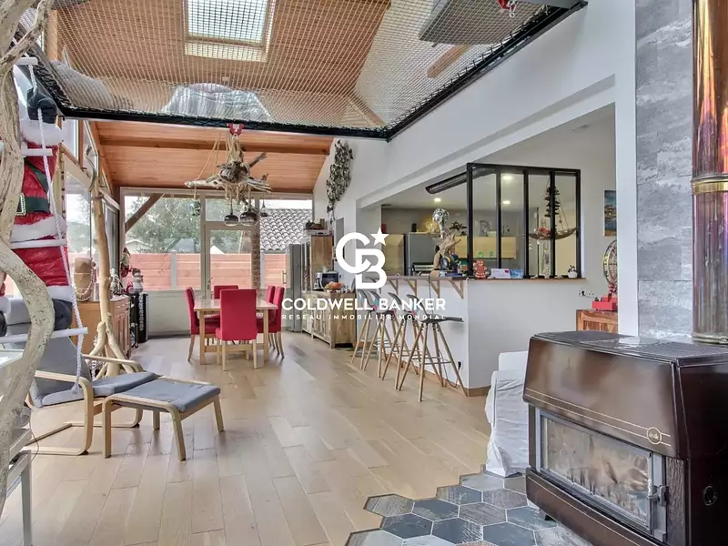 Maison, 165 m²
