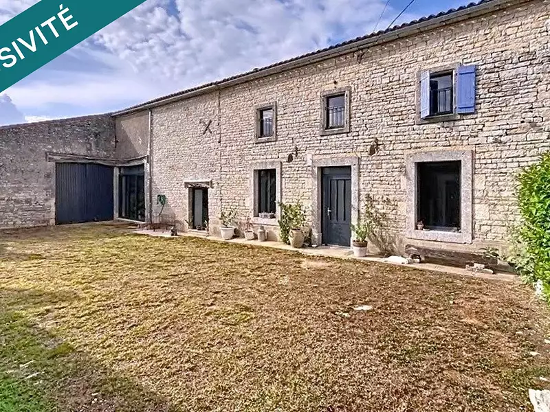 Maison, 181 m²