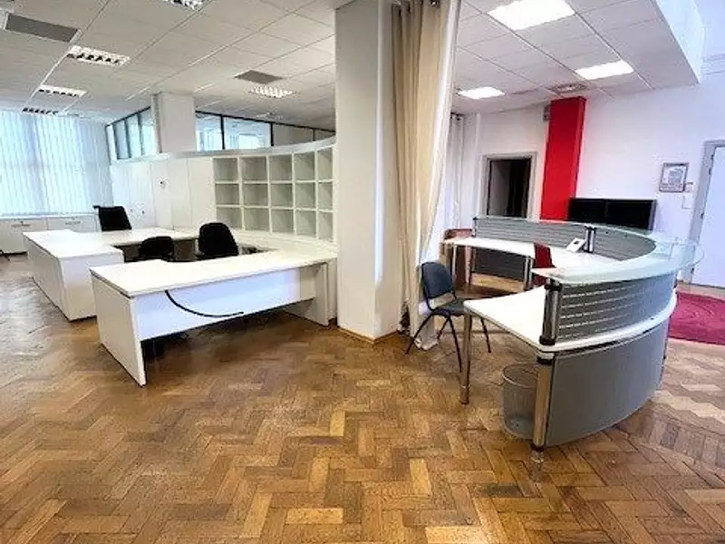 Divers, 214 m²