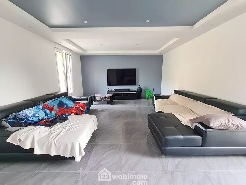 Maison, 309 m²