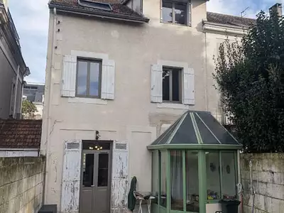 Maison, 198 m²