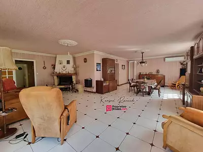 Maison, 174 m²