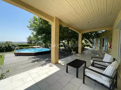 Maison, 146 m²