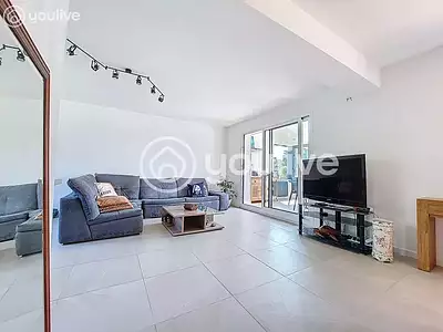 Maison, 115,04 m²