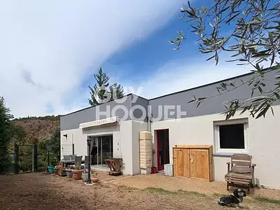 Maison, 77 m²