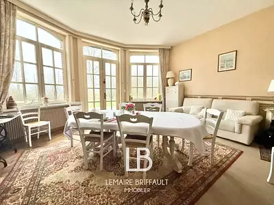 Maison, 570,3 m²