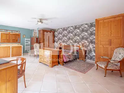 Maison, 222 m²