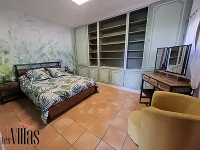 Maison, 270 m²