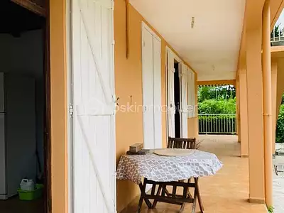 Maison, 193 m²